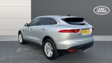 Jaguar F-Pace 2.0d Portfolio 5dr Auto AWD Diesel Estate
